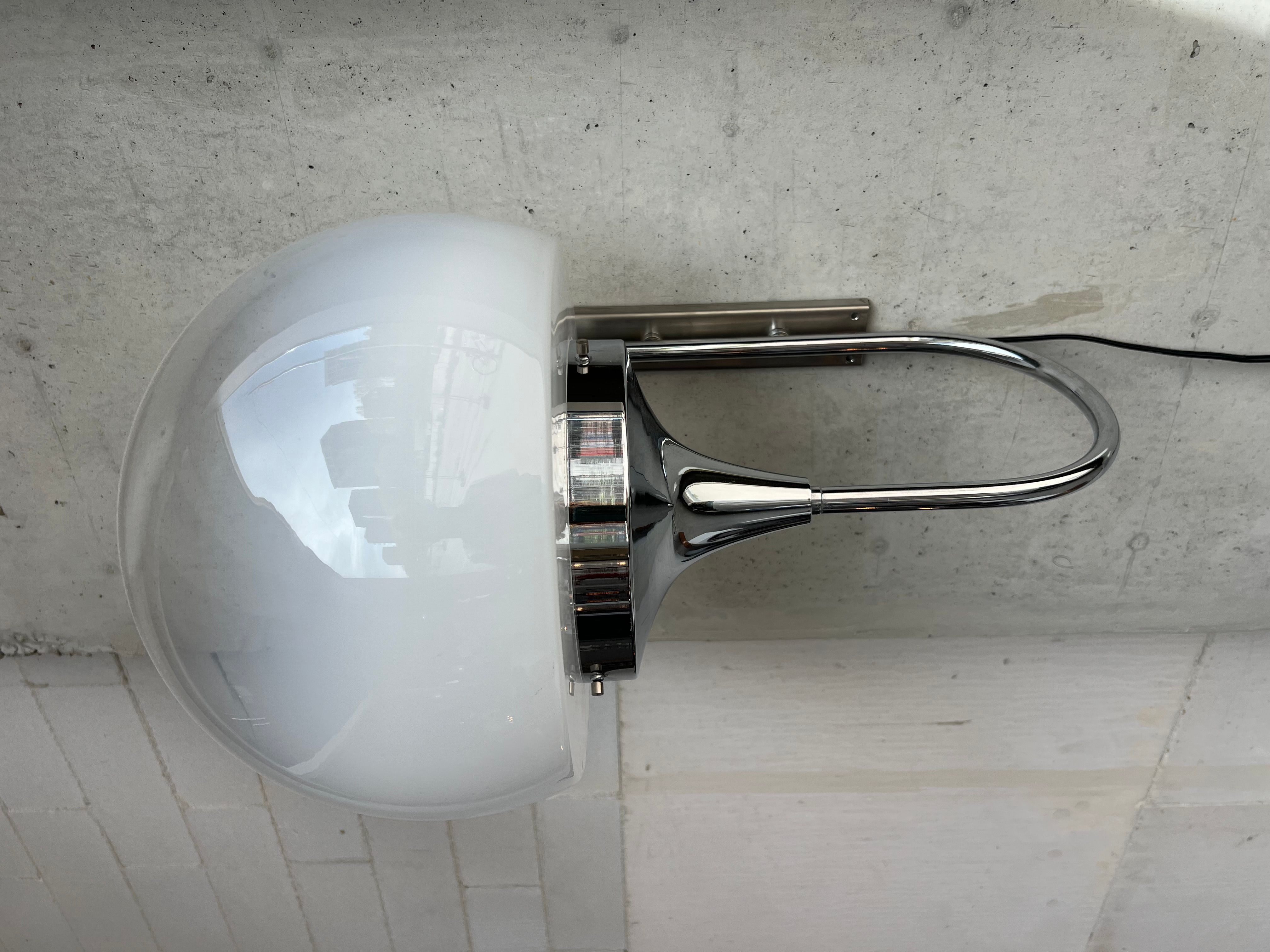 Italian wall lamp - gradient glass globe - 3 available