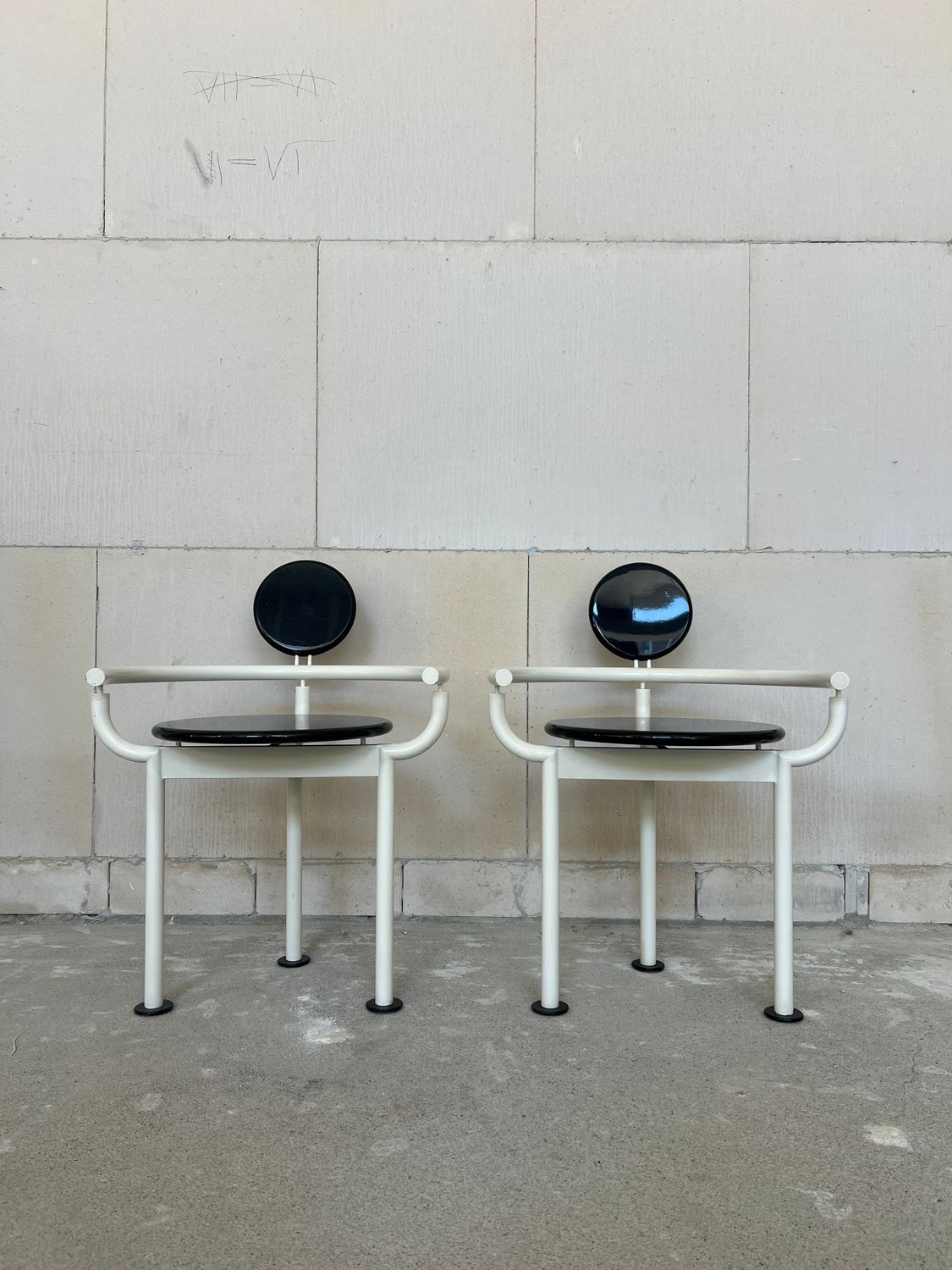Set of Italian Memphis style chairs