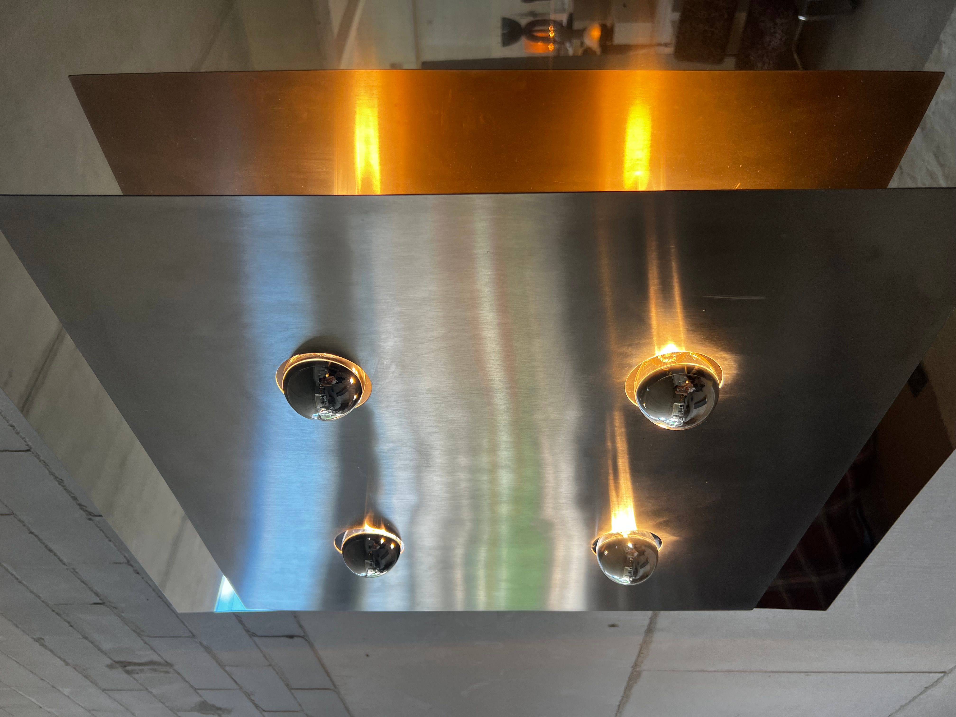 Screen wall lamp by Fabrizio Cocchia and Gianfranco Fini for New Lamp
