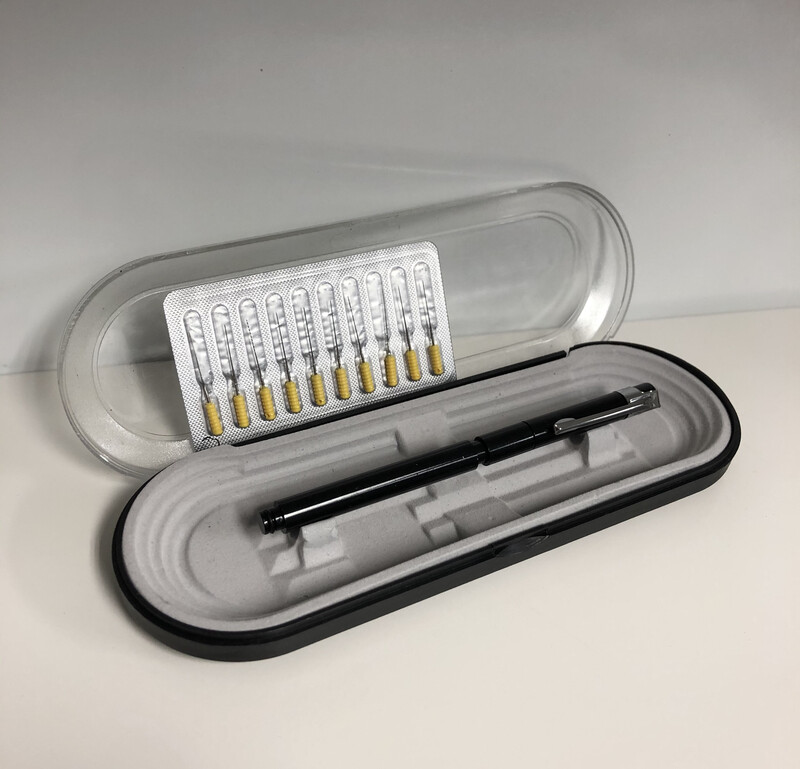 Set d’aiguilles à poussières: 1 support et 10 aiguilles