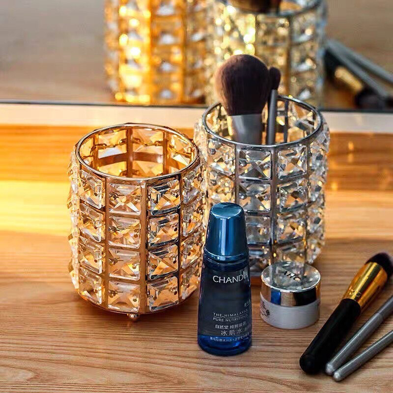 Makeup Holder