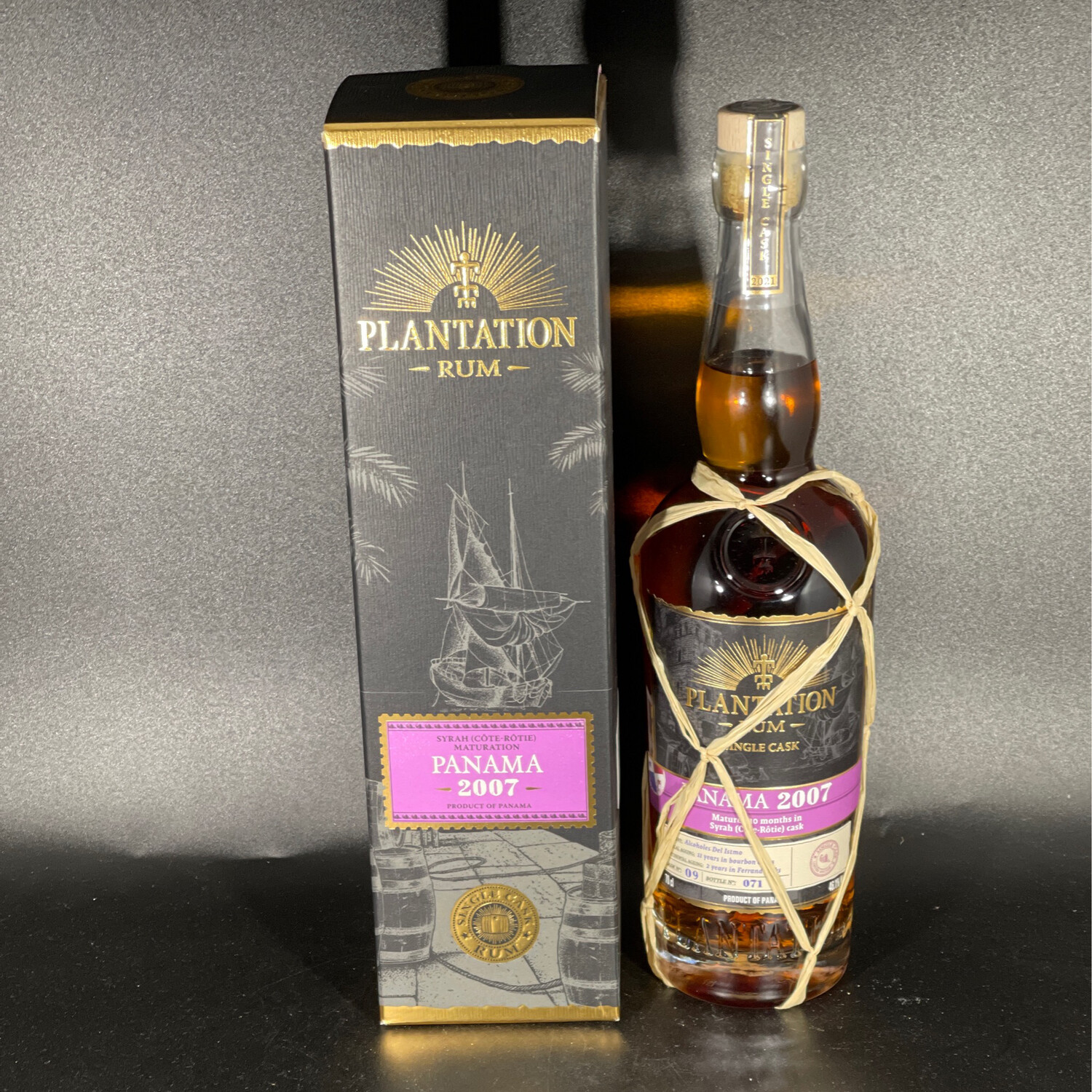 Plantation Rum Panama - 2007/2021 -  Single Cask #09 - 46,1% - Ferrand Chardonnay Cask Finish / 10 Monate in Syrah (Côte-Rotie)-Fässern