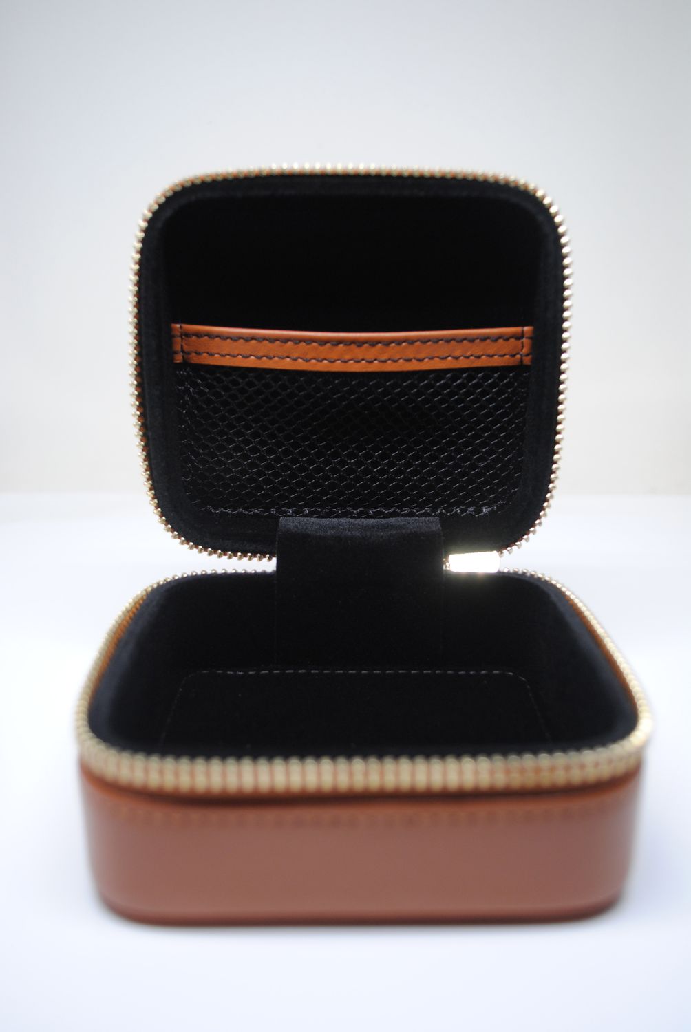 PLUSSOUND Small Leather Storage Case