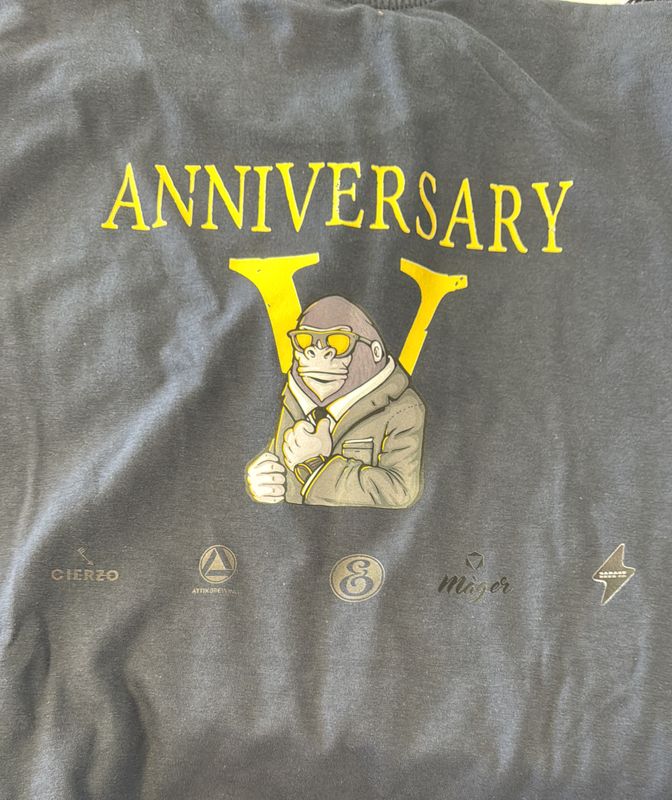 Camiseta Engorile "5th Anniversary" Special edition