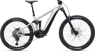 GIANT - REIGN E+ 3 2024