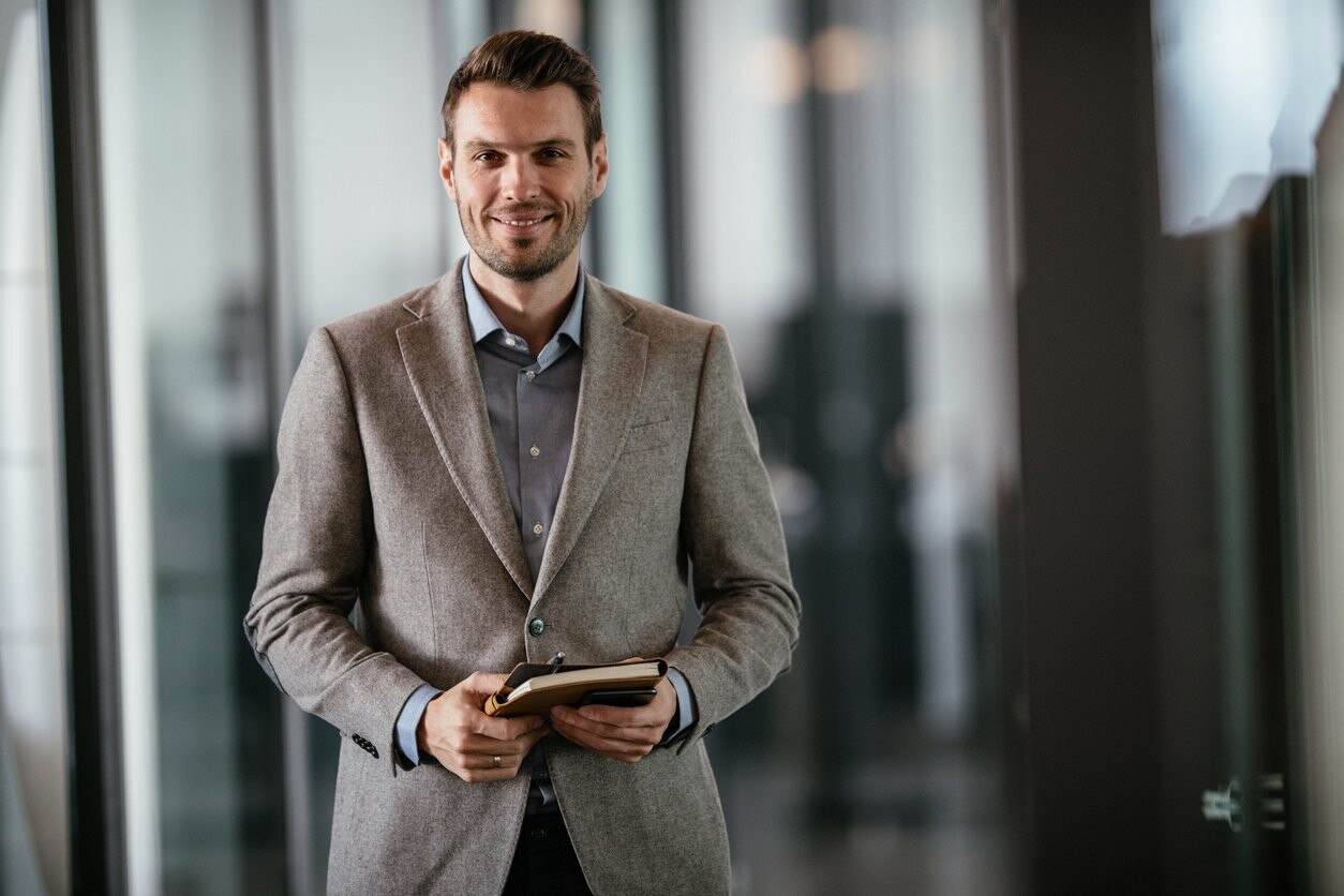Steuerfachangestellte oder Steuerfachangestellter (m/w/d) für eine ausgezeichnete Steuerkanzlei in Kronberg im Taunus mit Schaffenberger mit PRÄMIE