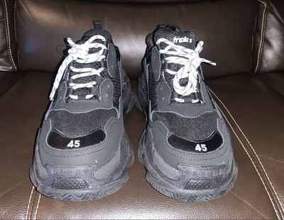 Balenciaga Triple S Black