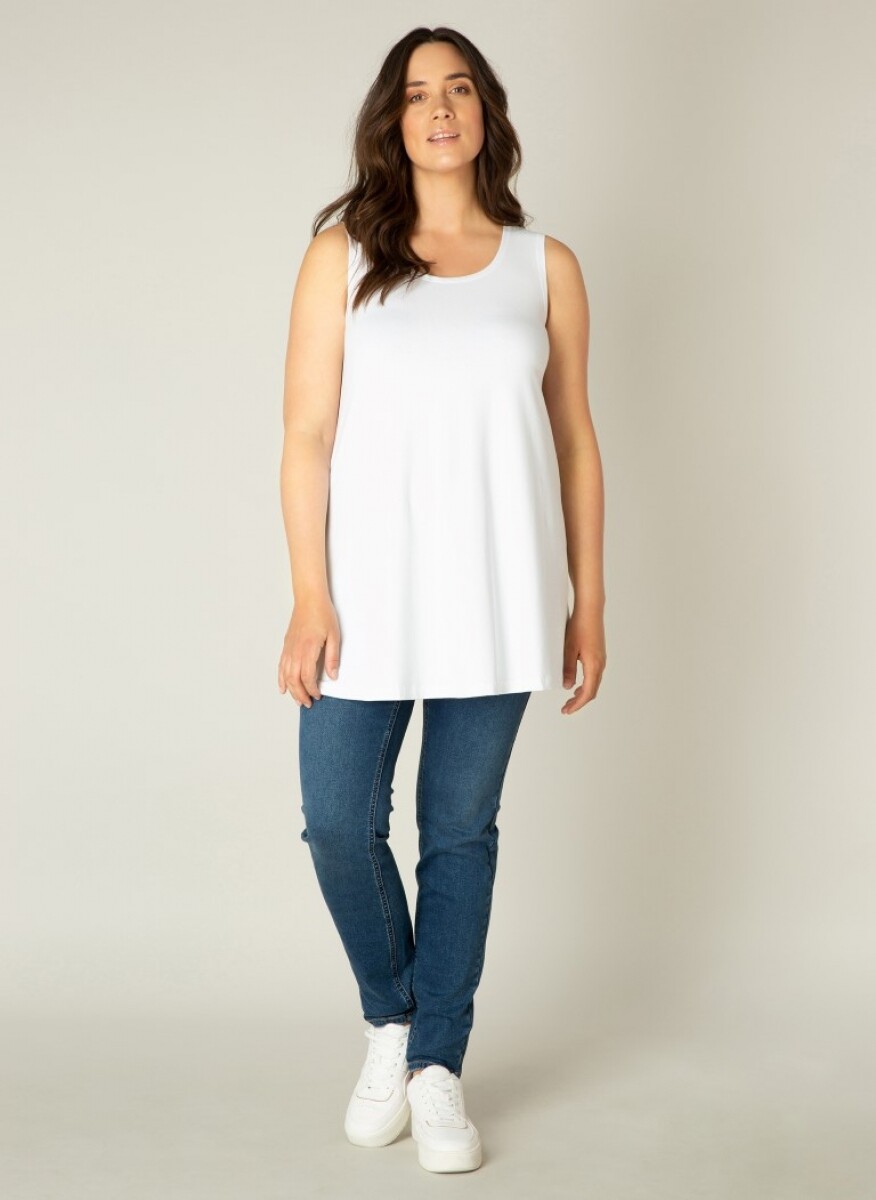 7000002 White