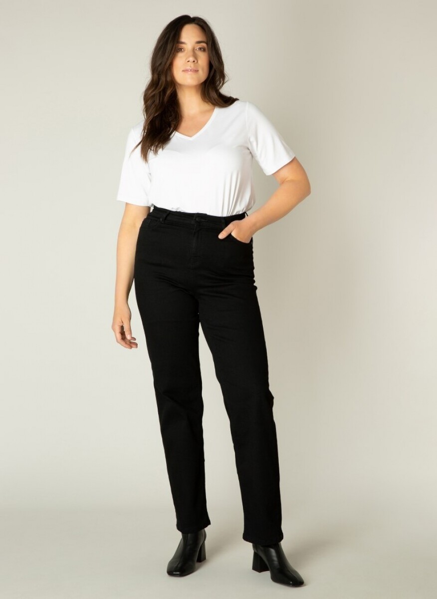 7000039 Black