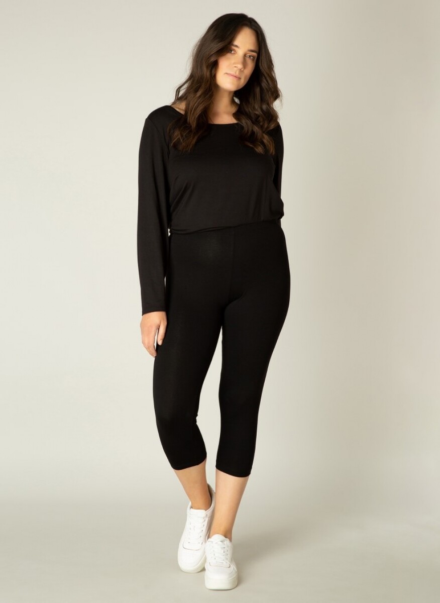 7000025 Black