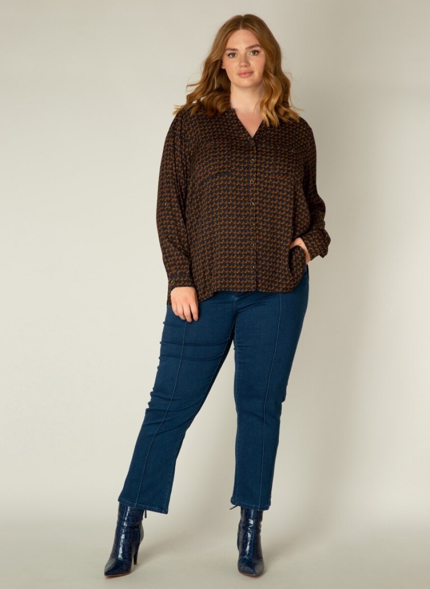 A002123 Navy/Cashew Brown
