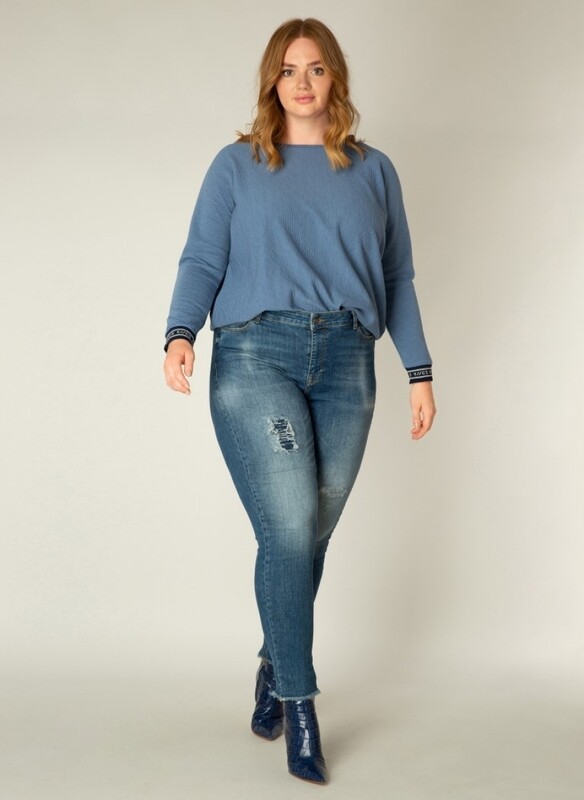 A002114 Mid Blue Denim