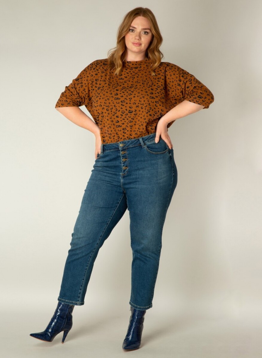 A002113 Mid Blue Denim