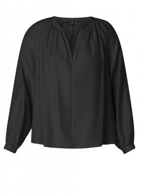 Yesta Wendelyn Black A005231