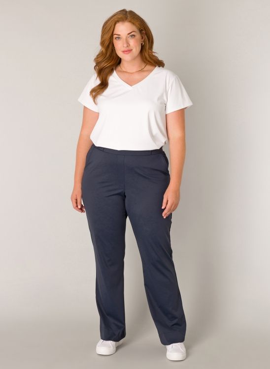 Base Level Curvy Lori Dark Blue 7000118