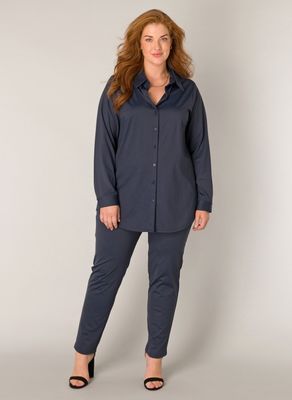 Base Level Curvy Lara Dark Blue 7000115