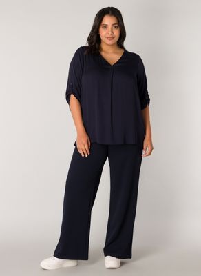 Base Level Curvy Yanina Dark Blue 7000090
