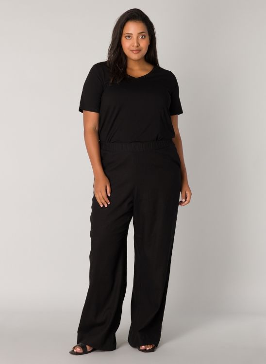7000085 Black