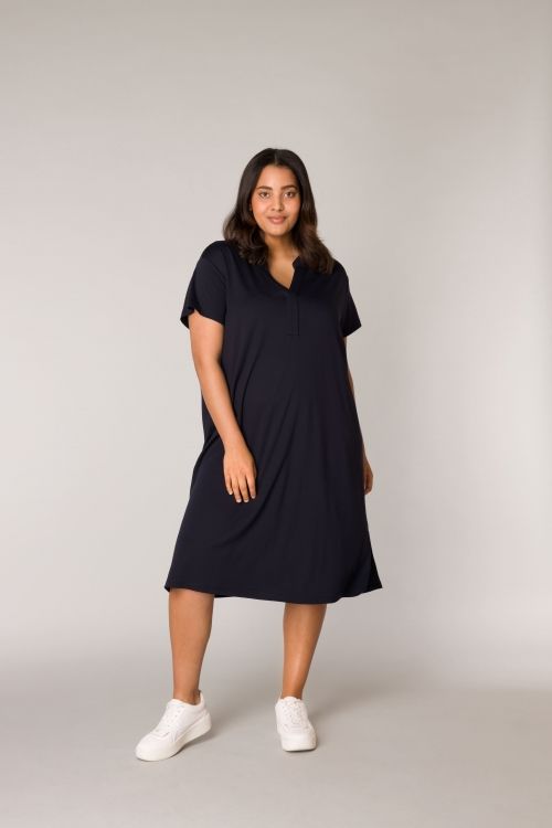 Base Level Curvy Yenna Dark Blue 7000083