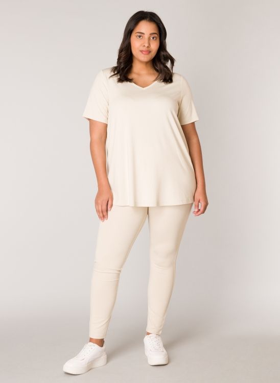 7000018 Light Beige