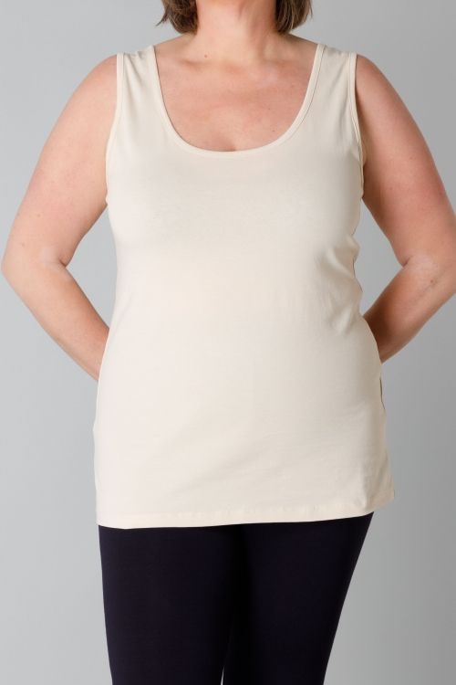 Base Level Curvy Yuppie Light Beige 7000113