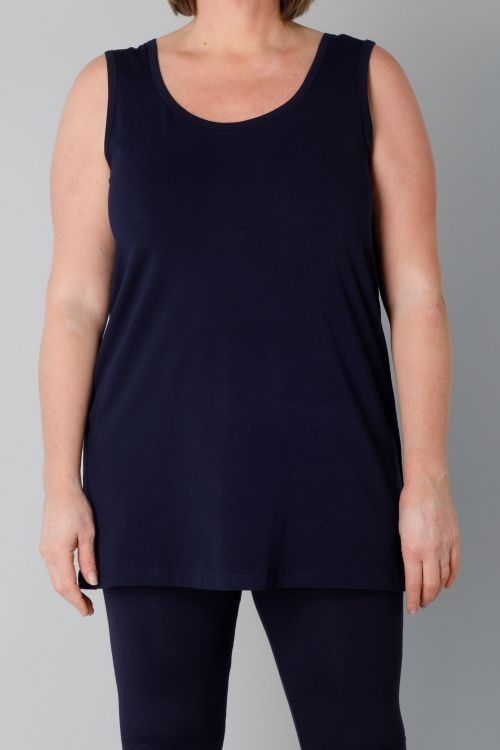 Base Level Curvy Amina Dark Blue 7000112