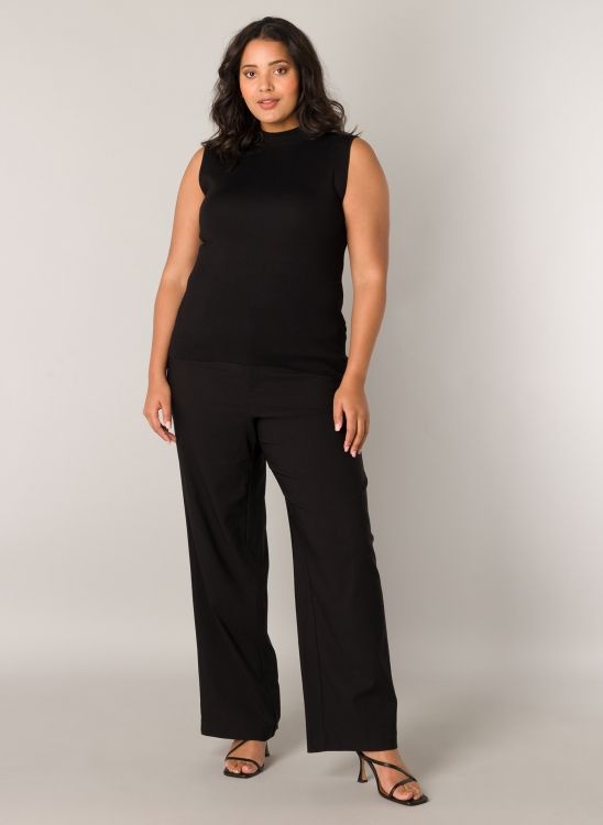 Base Level Curvy Yaline Black 7000094