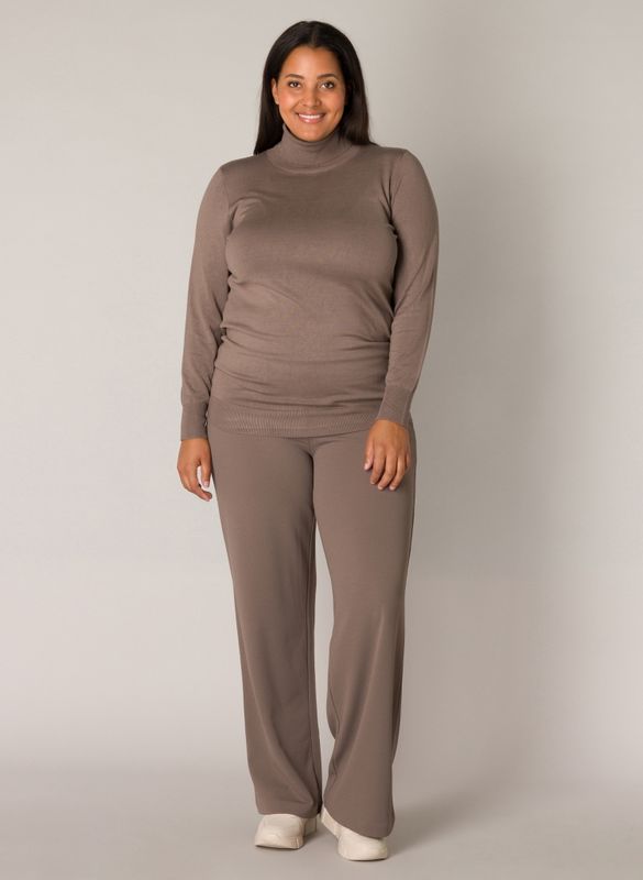 Base Level Curvy Yuena Dark Taupe