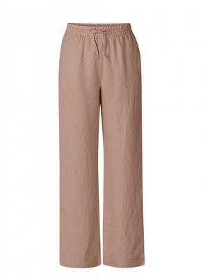 Yesta Trijntje Essential Light Camel A005310