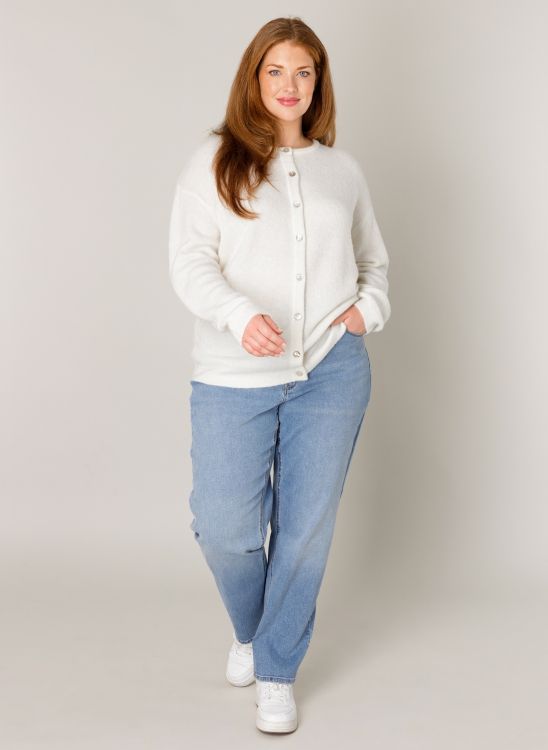Base Level Curvy Yulia Ecru 7000122