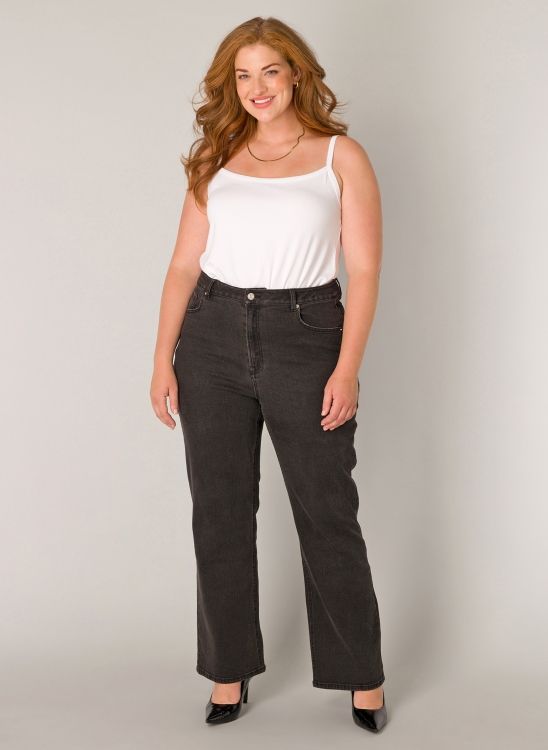 Base Level Curvy Amylia Black 7000108