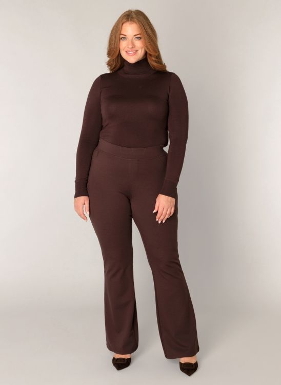 Base Level Curvy Allie Brown 7000011