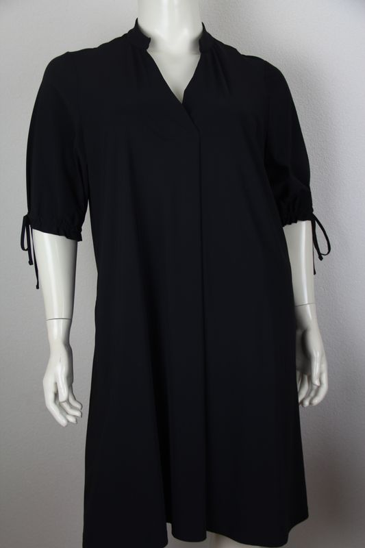 Only-M Jurk V openstaand boordje en koordje Nero SC.ABITO.086DG