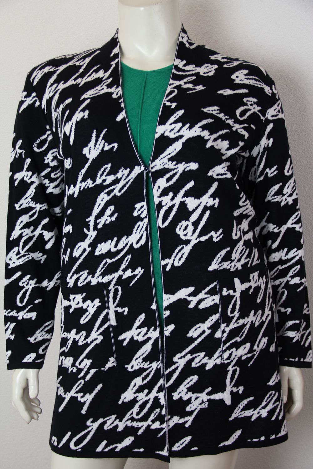 Brand vest print 10755-4570