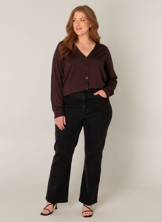 Base Level Curvy Yvonne Brown 7000068
