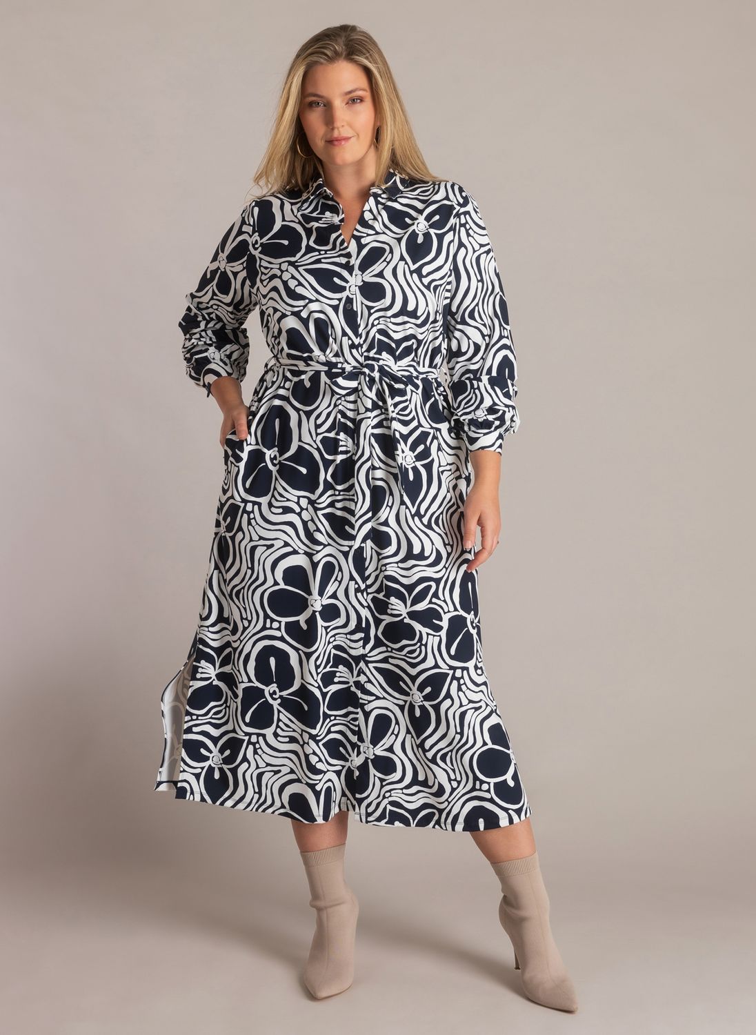 Yest curve Nicole Essential Navy/Off White A006243