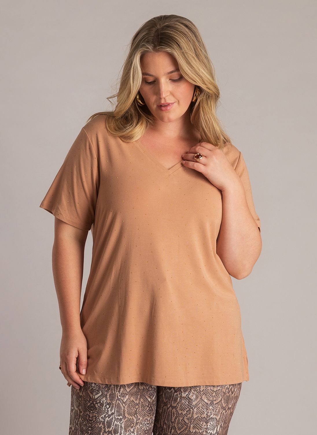 Yest Curve Jelisaveta Soft Terra A006121