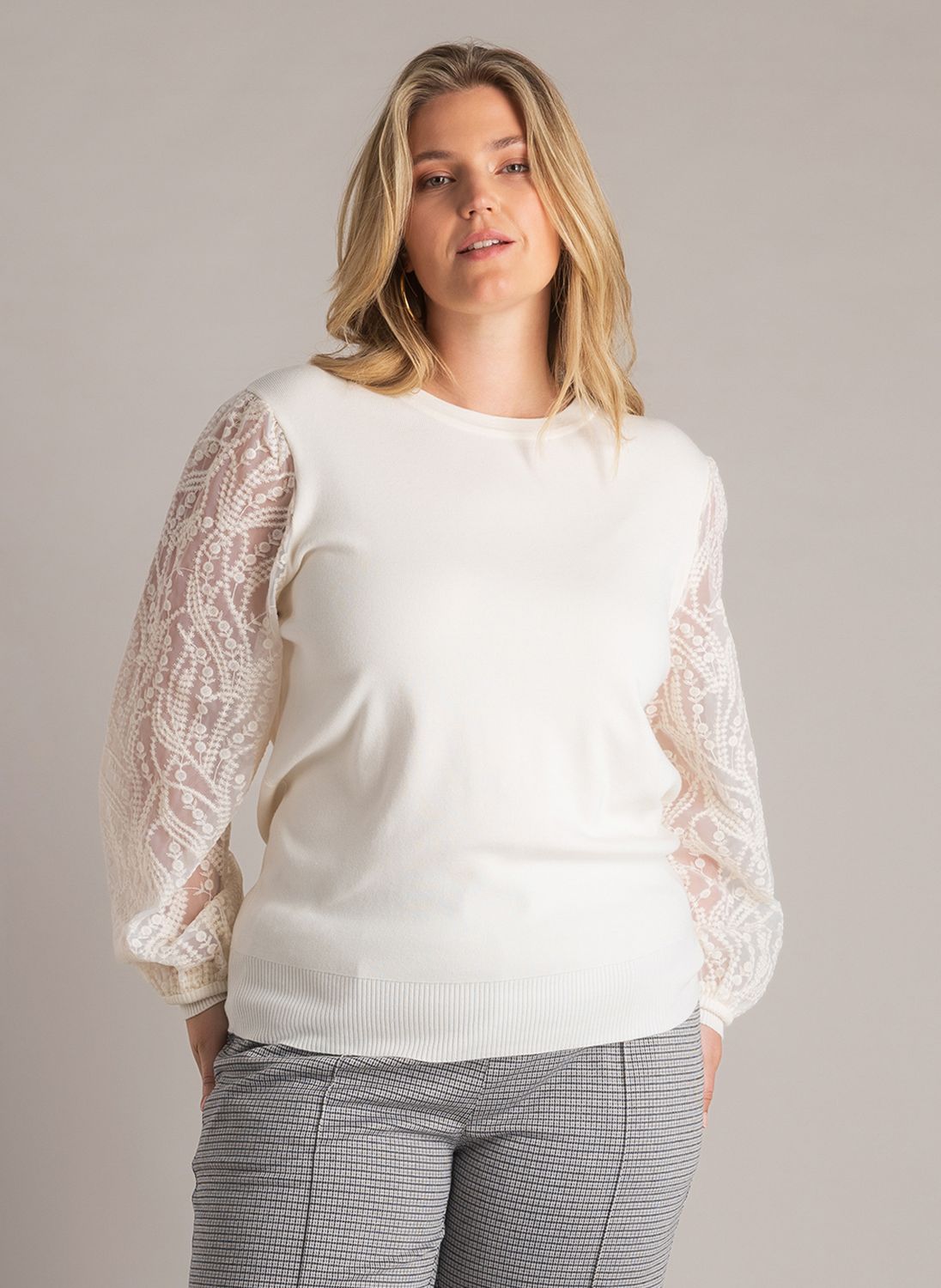 Yest Curve A006108 Antique White A006108