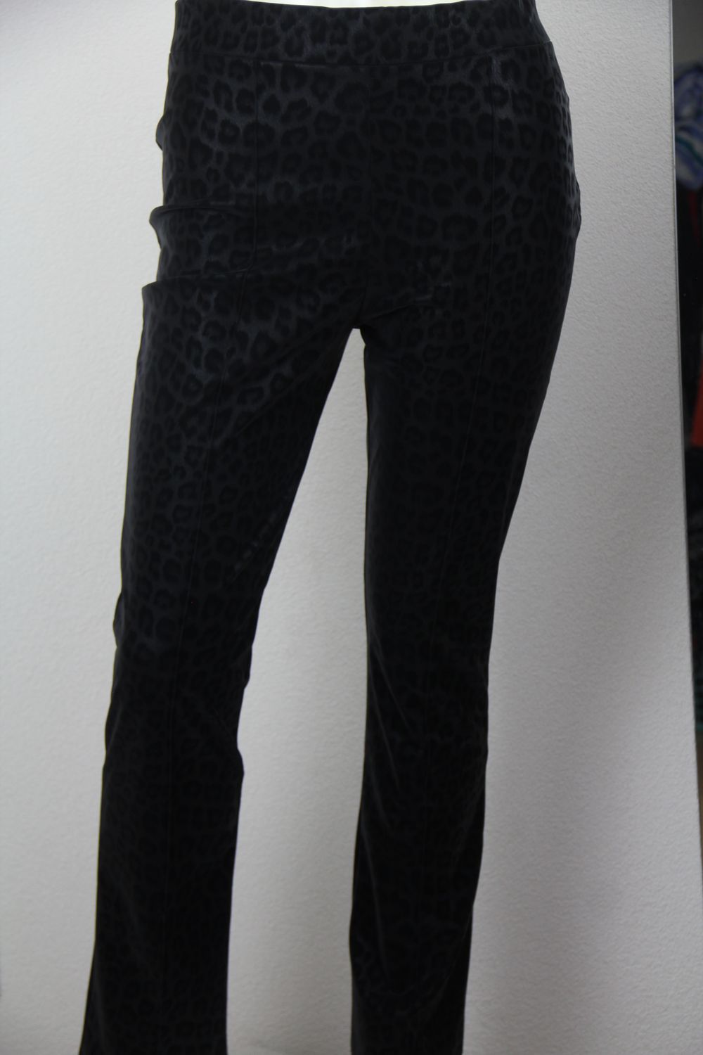 Only-M Broek met naad Brushed Animal Nero 234.27DG