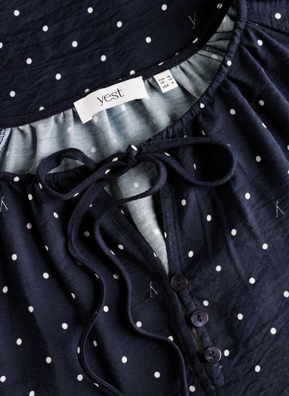 Yest Curve blouse  Dark Blue/Off white A006431