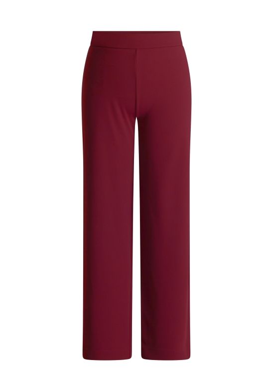 Base Level Curvy Arah Wine Red 7000092