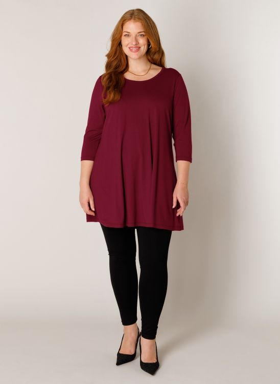 Base Level Curvy Aria Wine Red 7000029