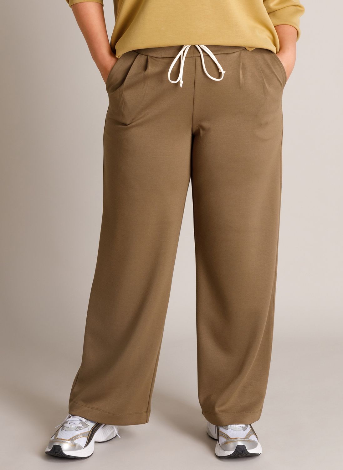 Yest Curve Comfort ontmoet stijl in deze veelzi Grey Olive/Beige Cre A006452