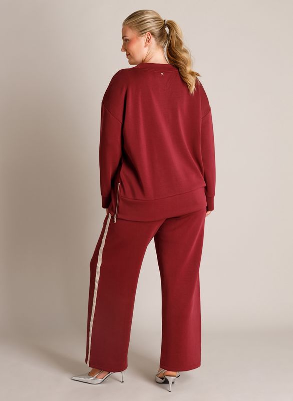 Yest Curve Wine Red A006454