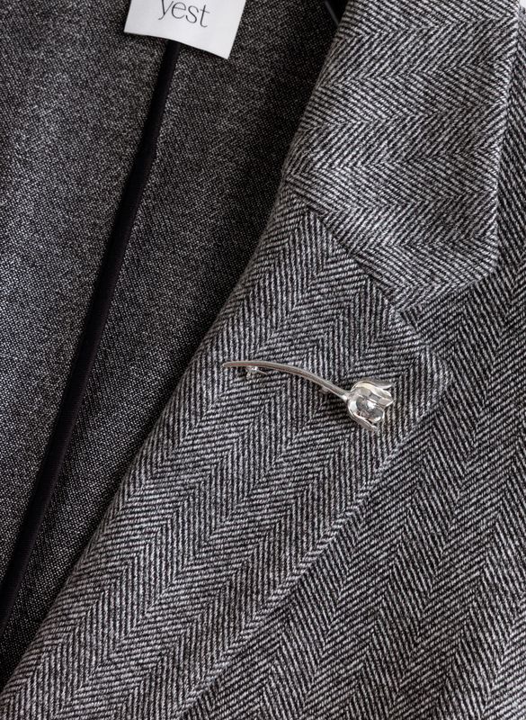 Yest Curve Dark Grey/Multi-Color A006440