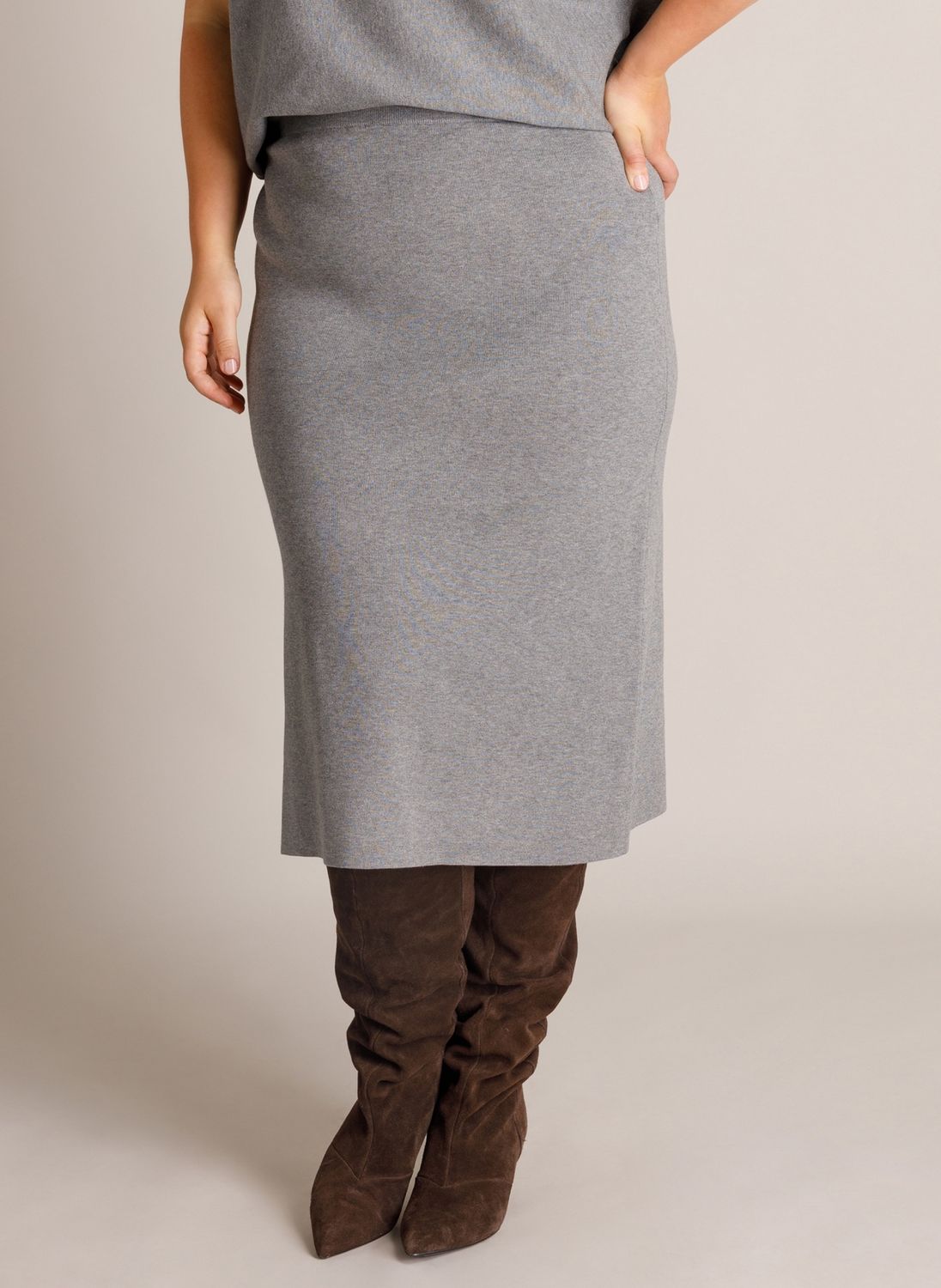 Yest Curve Deze fijngebreide rok heeft een lich Grey Melange A006467