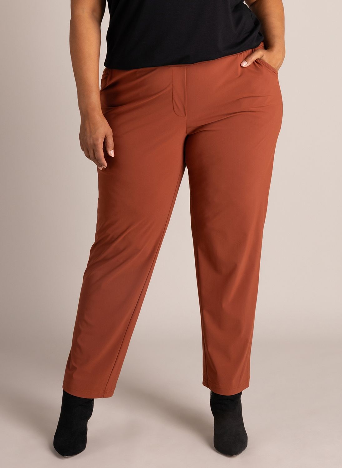 Colletta 9000755 Brown 9000755