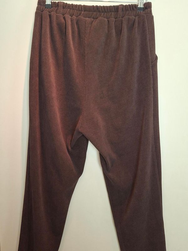 Victoria Broek Bruin 66301.8