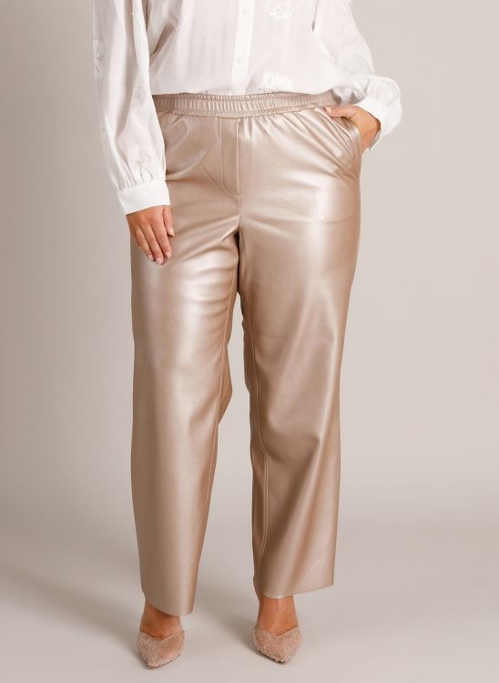 Yest Curve A006636 Light Taupe A006636