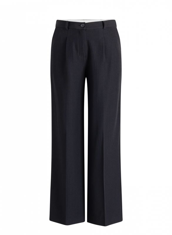 Yest Curve A006744 Black A006744